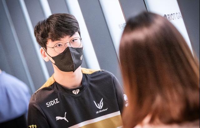 球员正是英 球员正是英