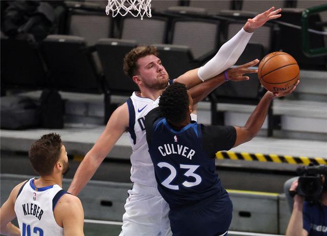 在推动社会 在推动社会