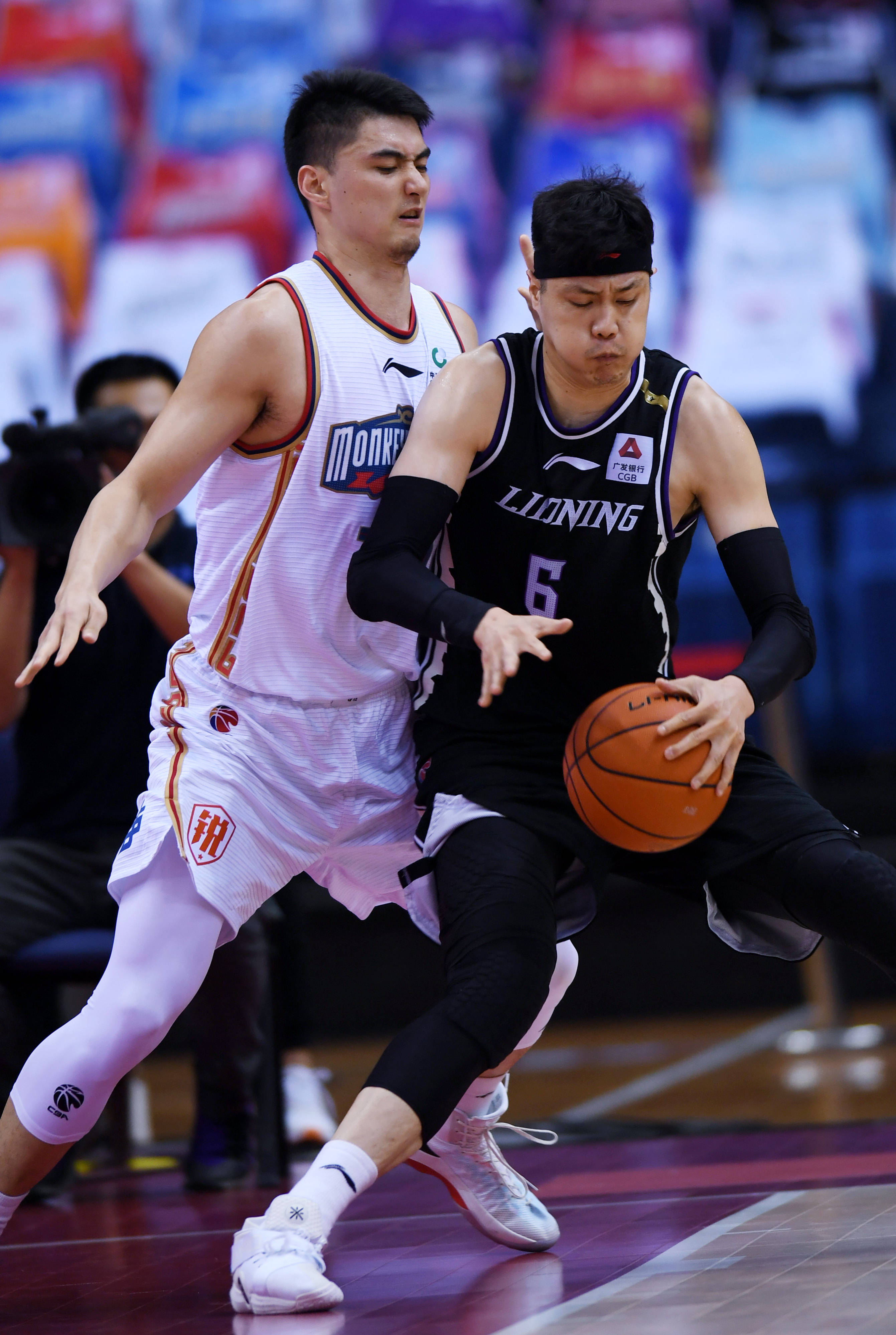 8日早7点 8日早7点